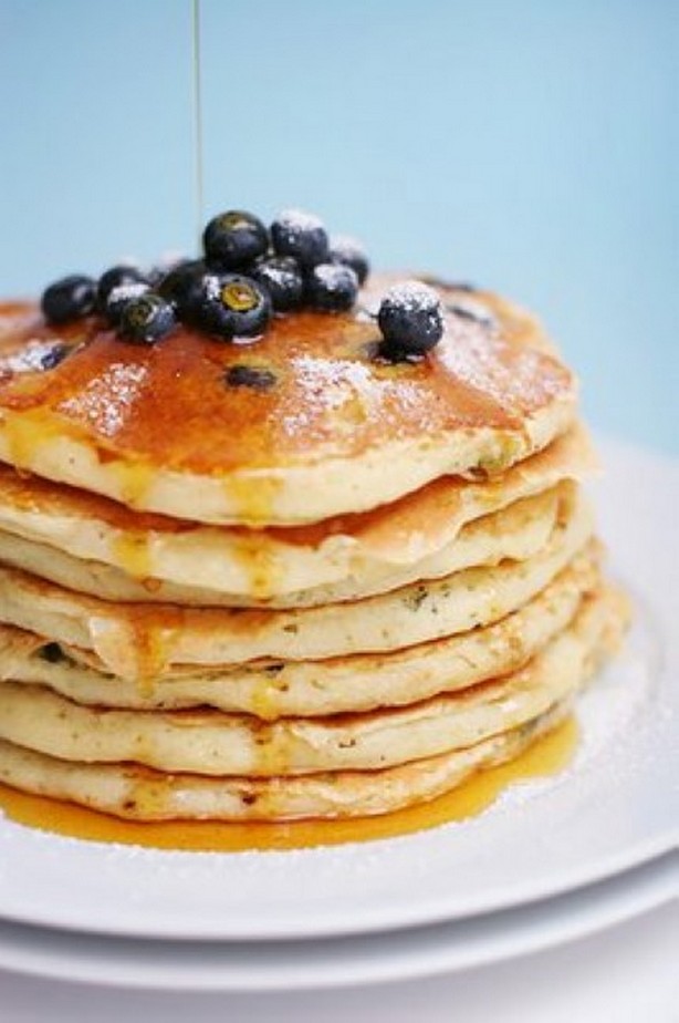 Weight Watchers Blueberry Pancakes Recipe • WW Recipes