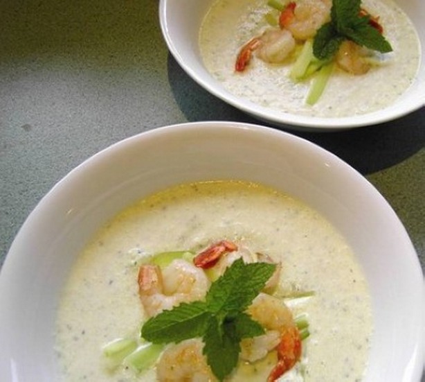weight watchers cucumber and yogurt soup with prawns recipe